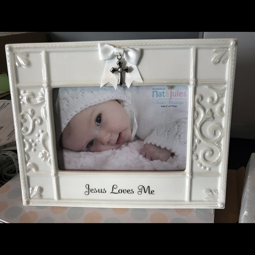 Jesus loves me picture frame